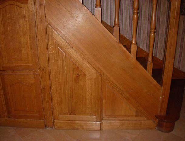 Habillage d’un dessous d’escalier